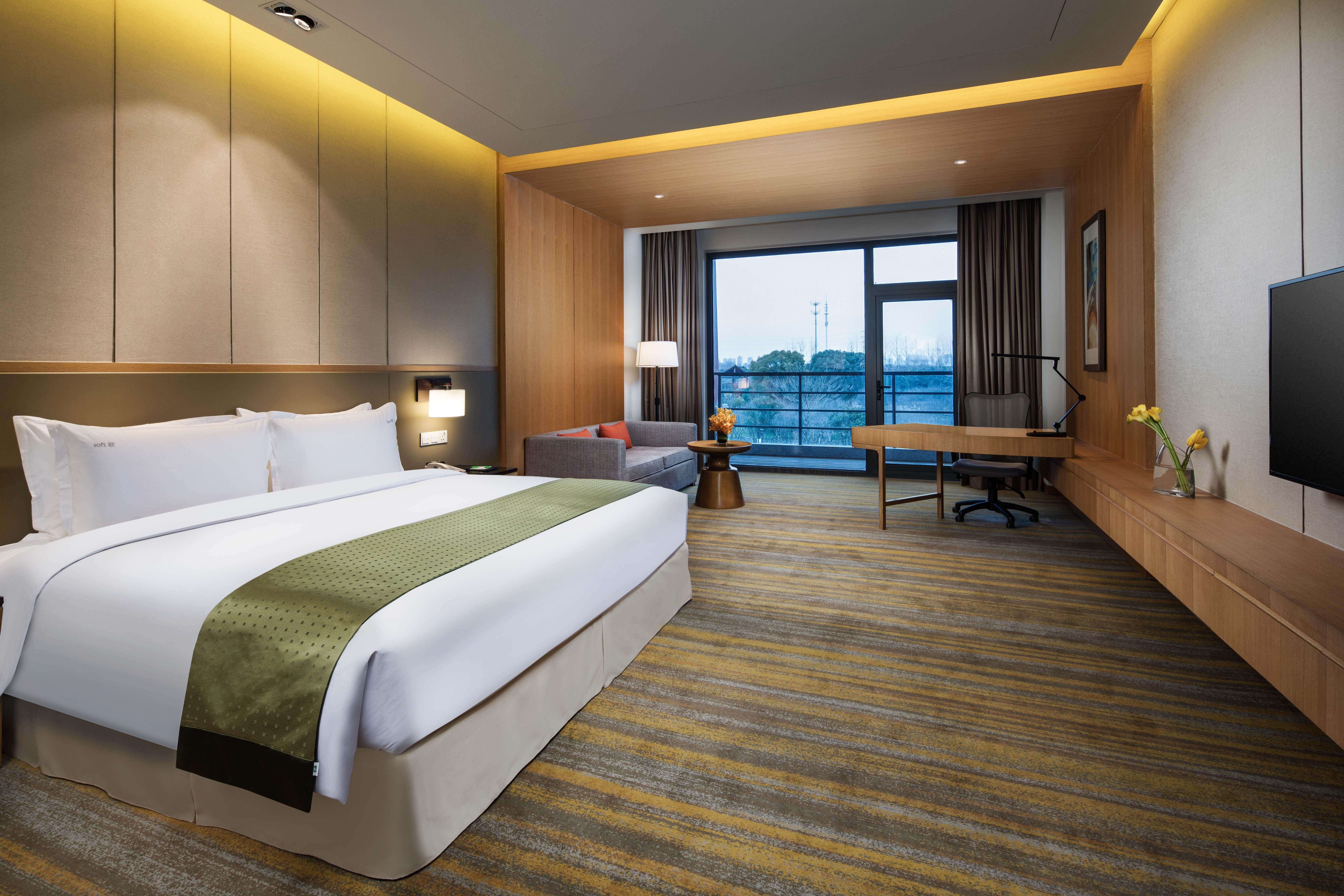 Holiday Inn Kunshan Huaqiao By Ihg Esterno foto