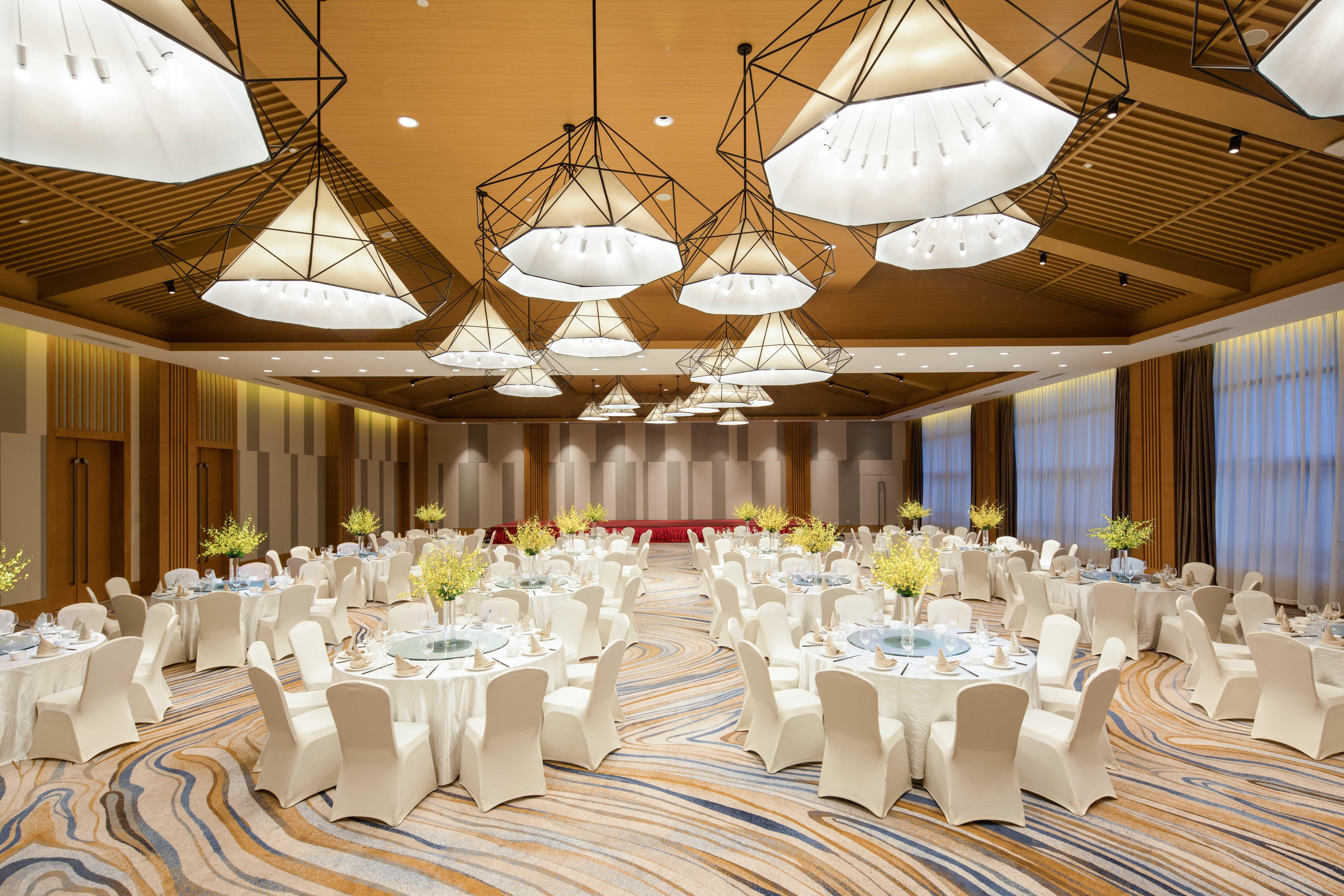 Holiday Inn Kunshan Huaqiao By Ihg Esterno foto