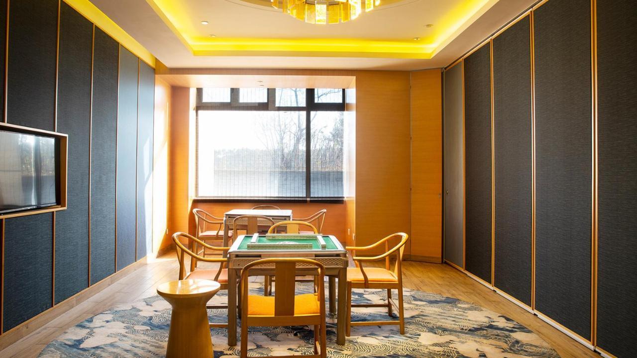 Holiday Inn Kunshan Huaqiao By Ihg Esterno foto