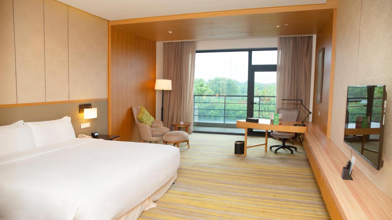 Holiday Inn Kunshan Huaqiao By Ihg Esterno foto
