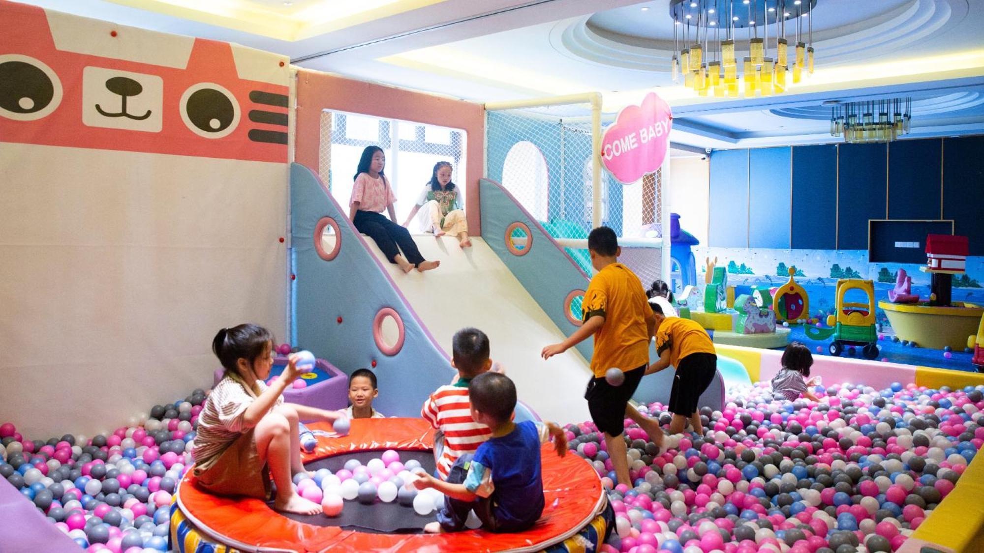 Holiday Inn Kunshan Huaqiao By Ihg Esterno foto